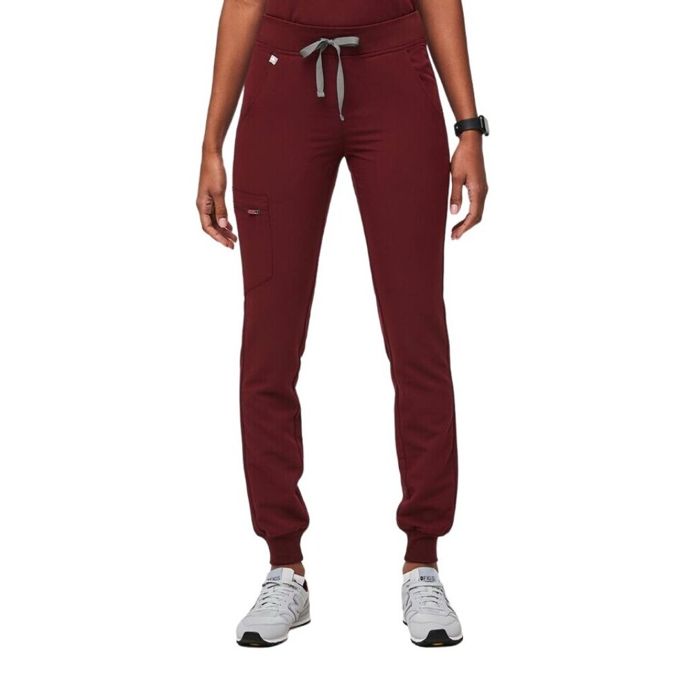 Figs Women's Joggers in Burgundy